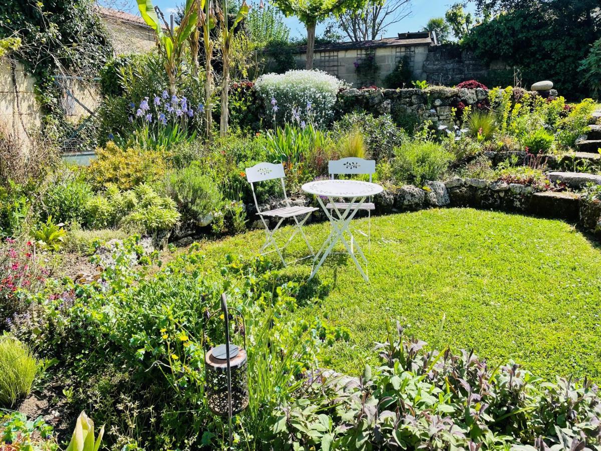 Teuillac La Vigne D'Or B&B 외부 사진