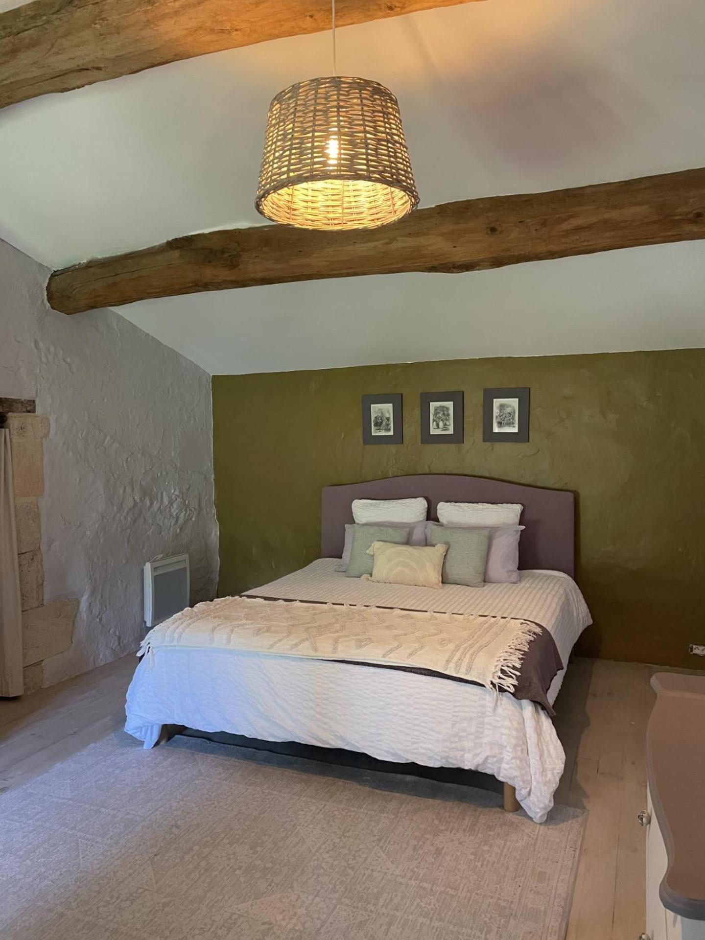 Teuillac La Vigne D'Or B&B 외부 사진